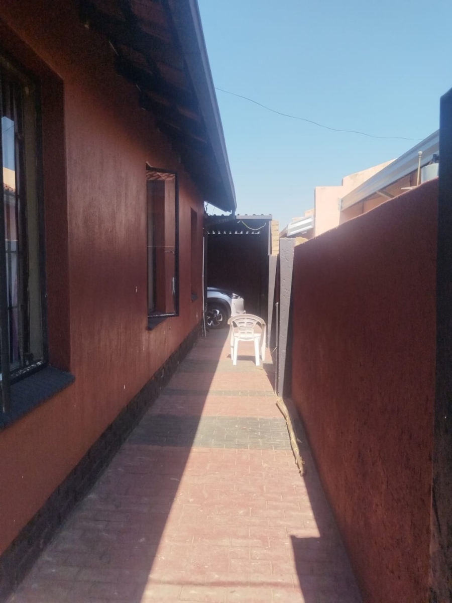 3 Bedroom Property for Sale in Lebanon North West